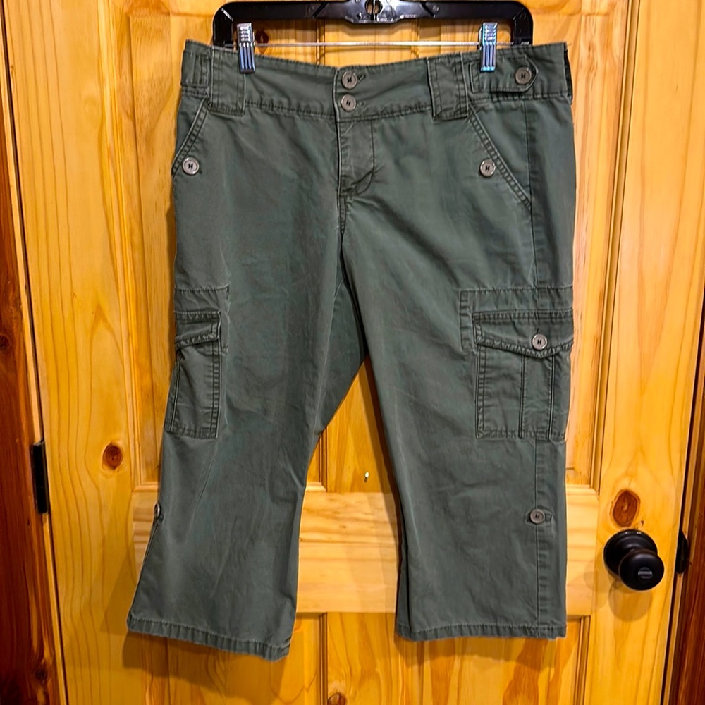 lei size 8 capri